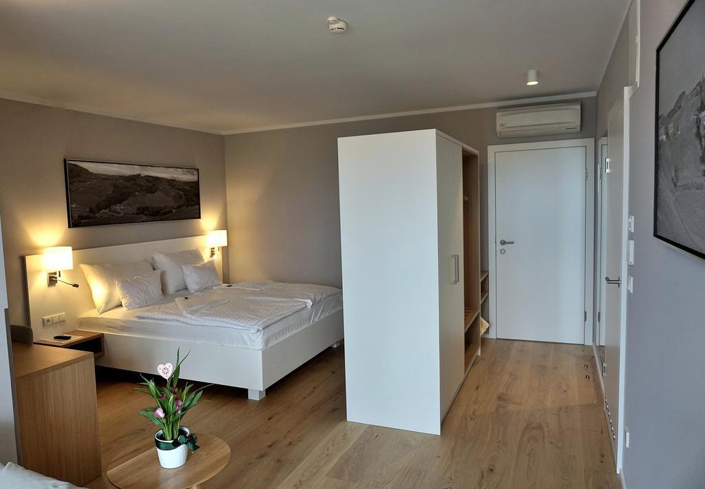 Weinrefugium Brolli Hotell Gamlitz Eksteriør bilde